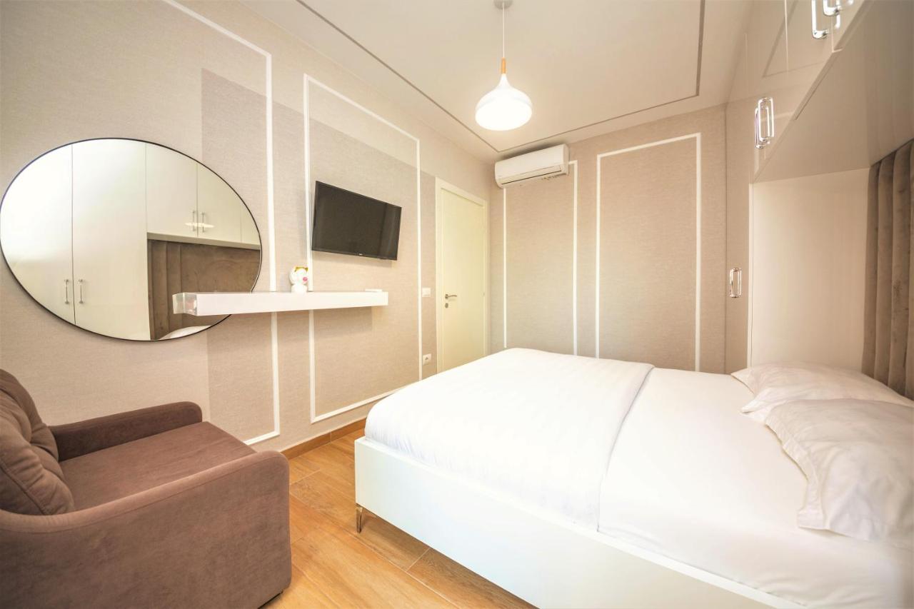 Green Terrace Apartment 4 Tirana Esterno foto